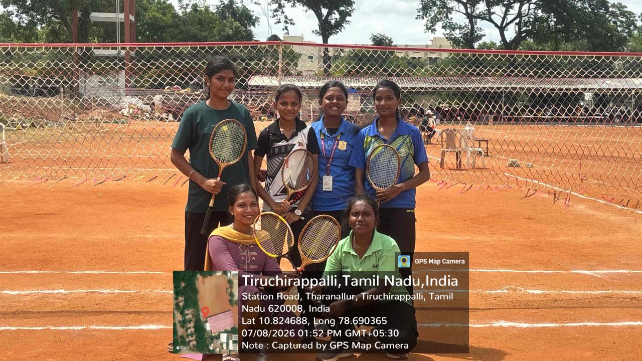 1783505453_shift-2_ball_badminton_winners_B.Com_CA.jpeg